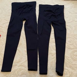 2 Blanqi everyday black leggings, size medium